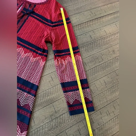 Max Studio Red and Navy Long Sleeve Mini Dress Size M LIKE NEW - Picture 5 of 8